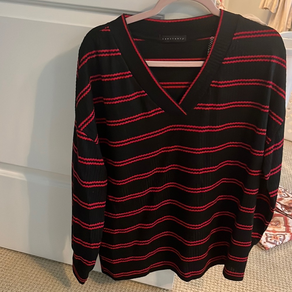 Red/black sweater brand sanctuary